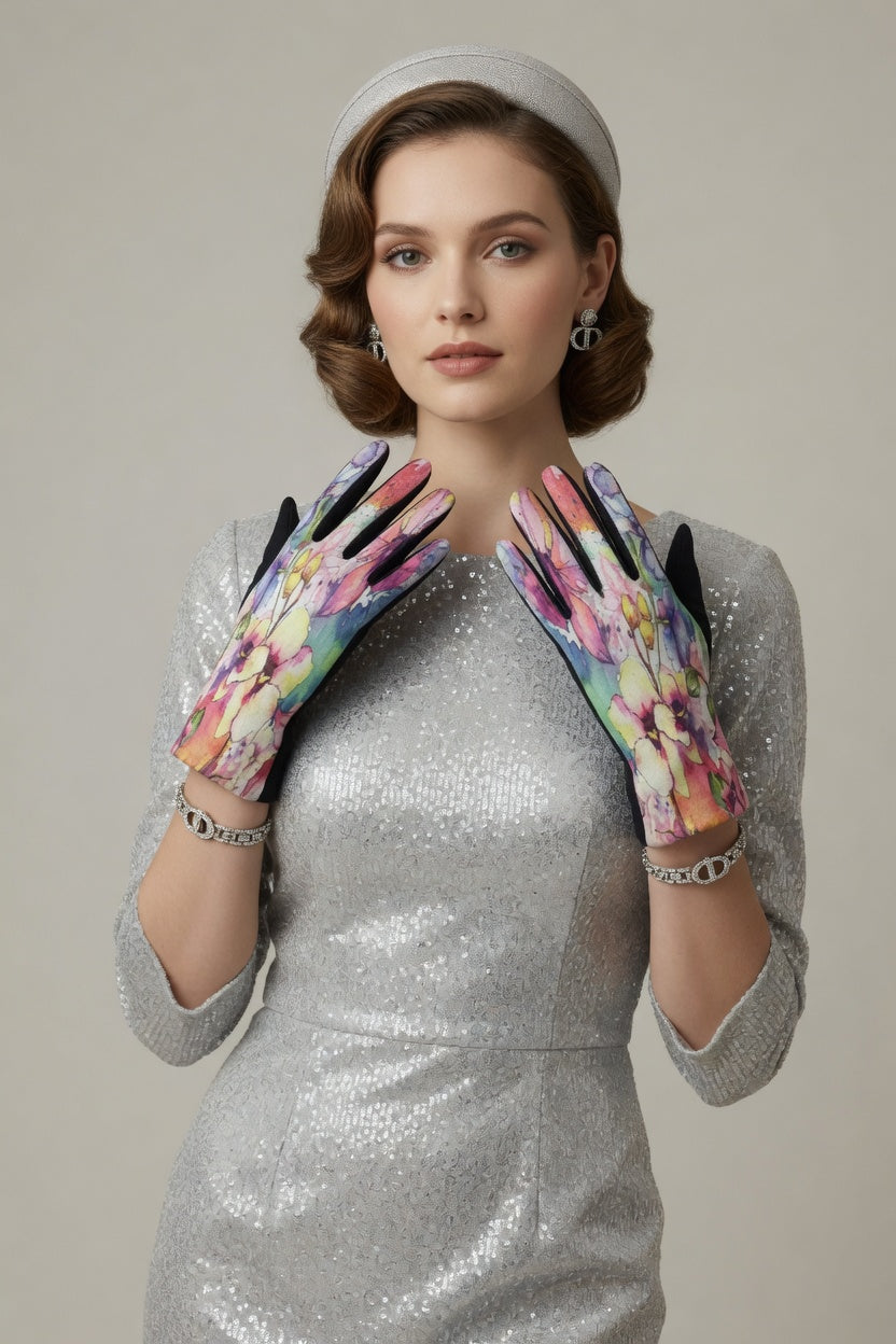 Watercolor Floral Art Gloves – Soft Pastel Touchscreen Gloves
