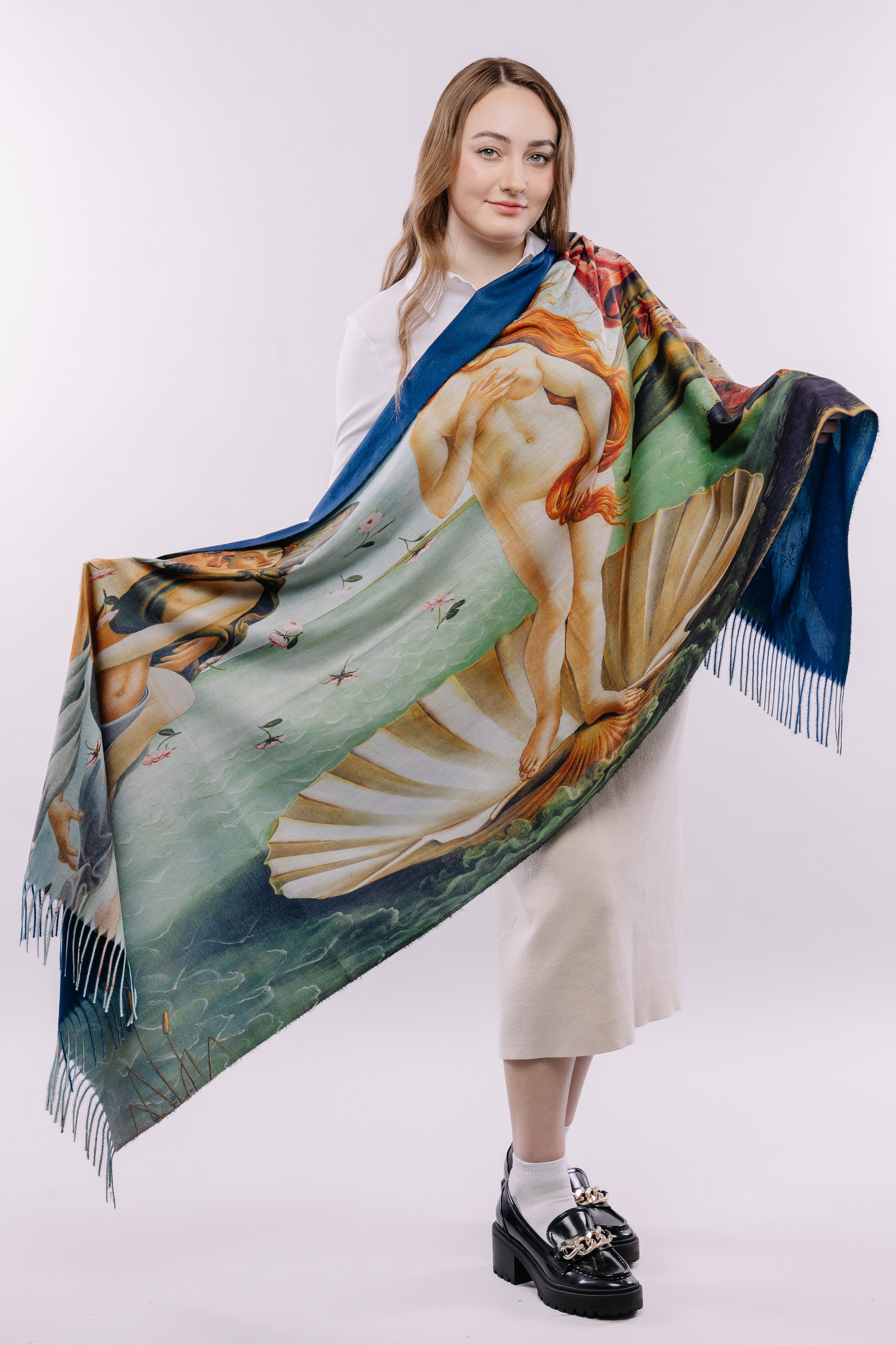 Venus Beauty Art Scarf Feminine Wrap